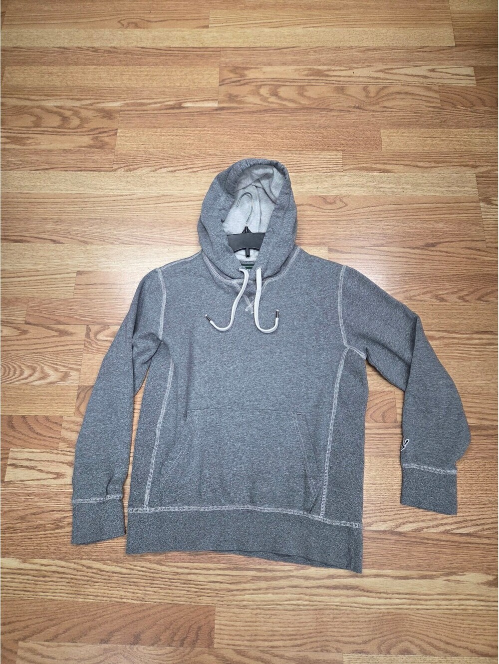 American Eagle Gray Pullover Hoodie Sweatshirt with Drawstring Hood XS